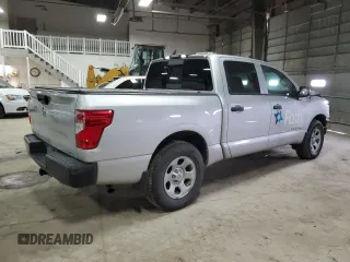 2018 Nissan Titan SV with VIN 1N6AA1EJ6JN509133, listed as a Copart auction lot 44934135 with 69,785 mi miles and Salvage title. Bid and sale history available at DreamBid. Image 3.
