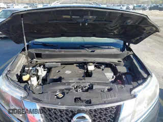 2013 Nissan Pathfinder SV with VIN 5N1AR2MM2DC607889, listed as a IAAI auction lot 41828129 with 210,513 mi miles. Bid and sale history available at carsss.com. Image 10.