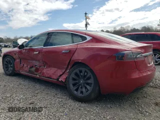 2020 Tesla Model S Long Range with VIN 5YJSA1E26LF353676, listed as a Copart auction lot 46467155 with 57,189 mi miles and Salvage Title. Bid and sale history available at carsss.com. Image 2.