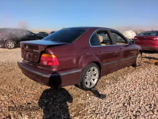 2000 BMW 5 Series 528iA with VIN WBADM634XYGU22333, listed as a Copart auction lot 42828925 with 182,510 mi miles and Salvage Title. Bid and sale history available at carsss.com. Image 3.