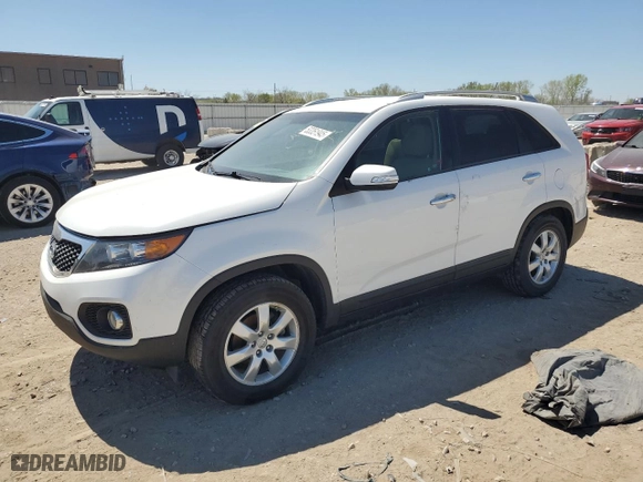 2013 Kia Sorento LX with VIN 5XYKT4A60DG418195, listed as a Copart auction lot 53351945 with 183,902 mi miles and Clean Title. Bid and sale history available at carsss.com. Image 1.
