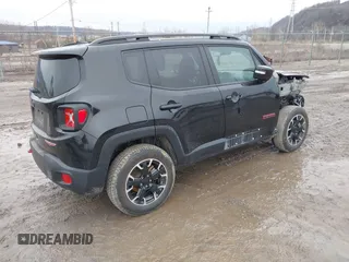 2023 Jeep Renegade Trailhawk with VIN ZACNJDC10PPP73292, listed as a IAAI auction lot 41661916 with 19,192 mi miles and . Bid and sale history available at DreamBid. Image 4.