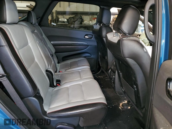 2024 Dodge Durango GT Plus z VIN 1C4RDJDG1RC122709, wystawiony jako Copart lot #57955495 z przebiegiem Nie podano mil oraz Nie do naprawy • Non repairable. Historia ofert i sprzedaży dostępna na DreamBid. Obrazek 11.