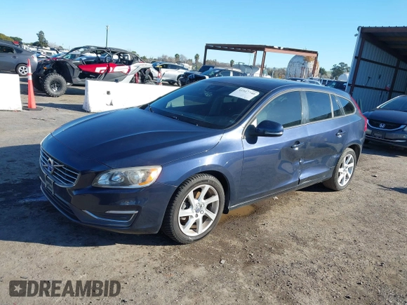 2015 Volvo V60 T5 Drive-E with VIN YV140MEJ8F1261268, listed as a IAAI auction lot 41517740 with 112,991 mi miles. Bid and sale history available at carsss.com. Image 17.