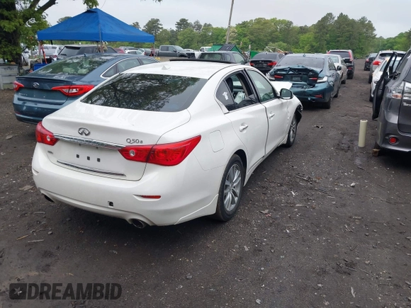 2015 Infiniti Q50 Premium with VIN JN1BV7AR1FM405143, listed as a IAAI auction lot 42267204 with 120,886 mi miles and . Bid and sale history available at DreamBid. Image 4.