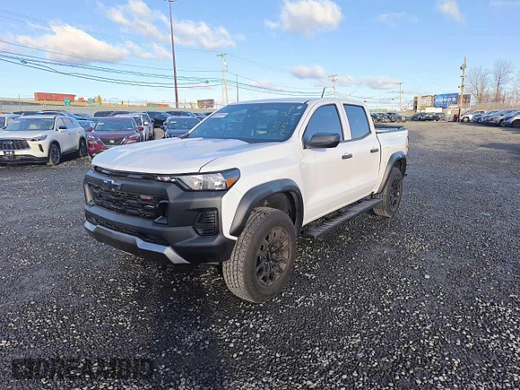 2023 Chevrolet Colorado 4WD Trail Boss with VIN 1GCPTEEK7P1181101, listed as a Copart auction lot 48180015 with 23,423 mi miles and Salvage Title. Bid and sale history available at carsss.com. Image 1.
