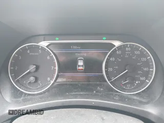 2024 Nissan Sentra SR z VIN 3N1AB8DV8RY256864, wystawiony jako IAAI lot #42127316 z przebiegiem 22 746 mil mil oraz . Historia ofert i sprzedaży dostępna na DreamBid. Obrazek 7.