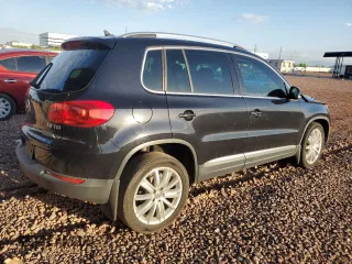 2015 Volkswagen Tiguan SEL with VIN WVGAV7AX2FW524276, listed as a Copart auction lot 63631995 with 87,284 mi miles and Salvage title. Bid and sale history available at DreamBid. Image 3.