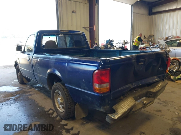 1997 Ford Ranger XLT with VIN 1FTCR10A7VUA22997, listed as a IAAI auction lot 42120989 with 231,765 mi miles. Bid and sale history available at carsss.com. Image 3.
