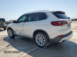 2022 BMW X5 xDrive40i with VIN 5UXCR6C0XN9K68069, listed as a Copart auction lot 52612385 with Not provided miles and Clean title. Bid and sale history available at DreamBid. Image 2.
