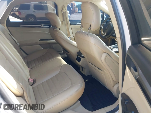 2013 Ford Fusion SE with VIN 3FA6P0HR0DR241772, listed as a IAAI auction lot 42485955 with 176,611 mi miles and . Bid and sale history available at DreamBid. Image 8.