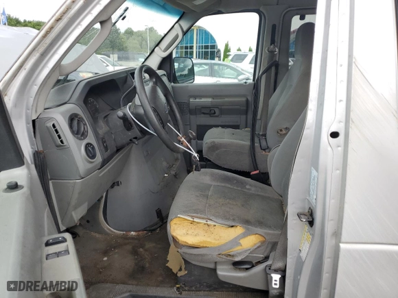 2009 Ford Econoline Wagon XL with VIN 1FBNE31L79DA56223, listed as a Copart auction lot 65554344 with 260,919 mi miles and Salvage Title. Bid and sale history available at carsss.com. Image 7.