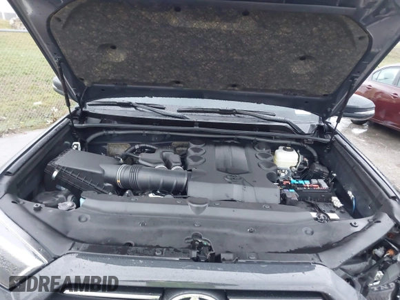2024 Toyota 4Runner SR5 Premium with VIN JTENU5JRXR6306925, listed as a IAAI auction lot 41212768 with 2,905 mi miles and . Bid and sale history available at DreamBid. Image 10.