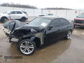 2012 BMW 3 Series 328i with VIN WBA3A5C56CF259220, listed as a IAAI auction lot 41833520 with 164,317 mi miles. Bid and sale history available at carsss.com. Image 2.