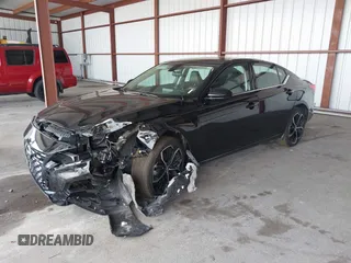 2024 Nissan Altima SR z VIN 1N4BL4CV9RN372862, wystawiony jako IAAI lot #42377093 z przebiegiem 27 176 mil mil oraz . Historia ofert i sprzedaży dostępna na DreamBid. Obrazek 17.