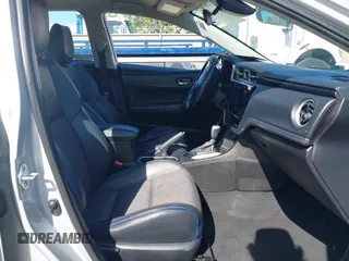 2017 Toyota Corolla L z VIN 5YFBURHE6HP652091, wystawiony jako IAAI lot #42131898 z przebiegiem 380 284 mil mil oraz . Historia ofert i sprzedaży dostępna na DreamBid. Obrazek 5.
