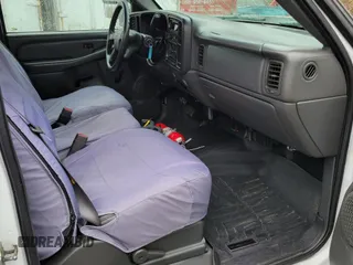2007 Chevrolet Silverado 1500 with VIN 1GBJC34D67E167779, listed as a Copart auction lot 52091775 with 166,218 mi miles and Clean Title. Bid and sale history available at DreamBid. Image 6.