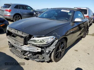 2017 BMW M2 z VIN WBA2L1C53HV666133, wystawiony jako Copart lot #54973604 z przebiegiem 72 899 mil mil oraz Szkoda całkowita • Salvage title. Historia ofert i sprzedaży dostępna na DreamBid. Obrazek 1.