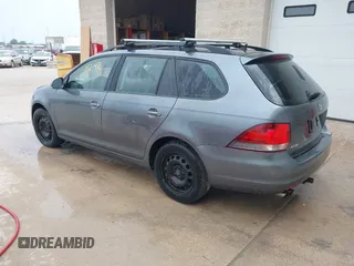 2013 Volkswagen Jetta SE with VIN 3VWPP7AJ5DM635466, listed as a IAAI auction lot 42501242 with 198,252 mi miles and . Bid and sale history available at DreamBid. Image 3.