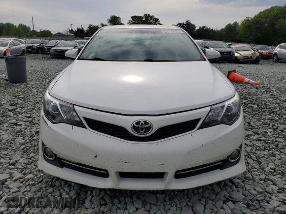 2014 Toyota Camry L with VIN 4T1BF1FK6EU456862, listed as a Copart auction lot 54142365 with 206,528 mi miles and Salvage Title. Bid and sale history available at DreamBid. Image 5.