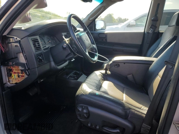 2002 Dodge Durango z VIN 1B4HS78Z82F210903, wystawiony jako Copart lot #82611754 z przebiegiem Nie podano mil oraz Szkoda całkowita • Salvage title. Historia ofert i sprzedaży dostępna na DreamBid. Obrazek 7.