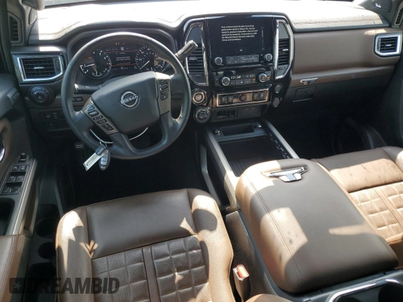 2023 Nissan Titan SV z VIN 1N6AA1ED9PN108095, wystawiony jako Copart lot #57963375 z przebiegiem 21 232 mil mil oraz Szkoda całkowita • Salvage title. Historia ofert i sprzedaży dostępna na DreamBid. Obrazek 8.