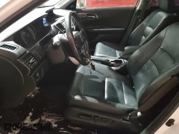 2017 Honda Accord Touring with VIN 1HGCR3F91HA802106, listed as a Copart auction lot 44224265 with 145,243 mi miles and Salvage title. Bid and sale history available at DreamBid. Image 7.