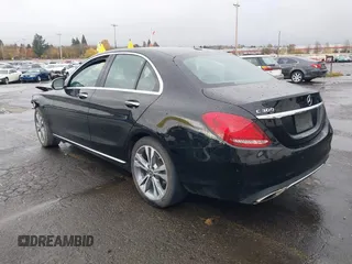 2018 Mercedes-Benz C 300 with VIN 55SWF4JB2JU265097, listed as a IAAI auction lot 40845046 with 100,576 mi miles and . Bid and sale history available at DreamBid. Image 3.