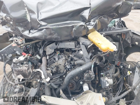 2018 Ford Expedition XLT z VIN 1FMJU1JTXJEA48029, wystawiony jako IAAI lot #41786096 z przebiegiem Nie podano mil oraz . Historia ofert i sprzedaży dostępna na DreamBid. Obrazek 10.