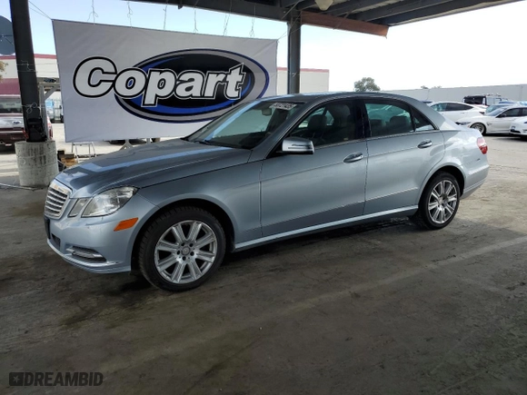 2013 Mercedes-Benz E-Class E 350 Luxury with VIN WDDHF5KB4DA760919, listed as a Copart auction lot 53721435 with 163,052 mi miles and Clean Title. Bid and sale history available at carsss.com. Image 1.