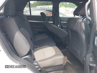 2018 Ford Explorer XLT z VIN 1FM5K7D8XJGA91825, wystawiony jako IAAI lot #42387991 z przebiegiem Nie podano mil oraz . Historia ofert i sprzedaży dostępna na DreamBid. Obrazek 8.