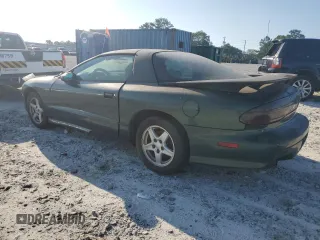 1993 Pontiac Firebird Formula z VIN 2G2FV22P7P2213963, wystawiony jako Copart lot #62092405 z przebiegiem 123 385 mil mil oraz Czysty tytuł • Clean title. Historia ofert i sprzedaży dostępna na DreamBid. Obrazek 3.