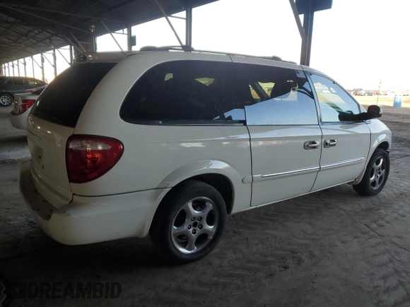2002 Dodge Caravan ES with VIN 2B8GP54L42R778771, listed as a Copart auction lot 82879134 with 231,546 mi miles and Salvage Title. Bid and sale history available at carsss.com. Image 3.