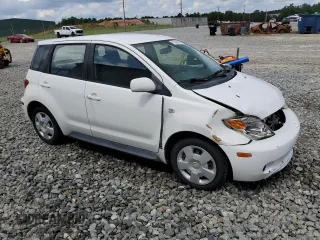 2004 Scion xA z VIN JTKKT624040076531, wystawiony jako Copart lot #71540894 z przebiegiem 161 257 mil mil oraz Szkody całkowita. Historia ofert i sprzedaży dostępna na DreamBid. Obrazek 4.