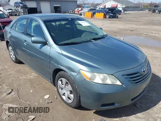 2007 Toyota Camry CE with VIN 4T1BE46K77U608106, listed as a IAAI auction lot 41827287 with 164,223 mi miles. Bid and sale history available at carsss.com. Image 1.