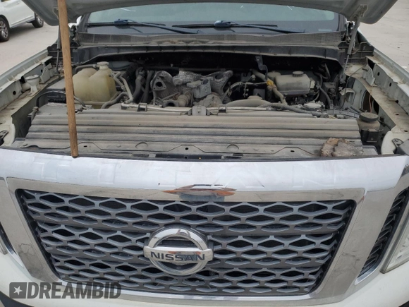 2016 Nissan Titan Platinum Reserve z VIN 1N6BA1F21GN513109, wystawiony jako Copart lot #64840434 z przebiegiem 94 263 mil mil oraz Czysty tytuł • Clean title. Historia ofert i sprzedaży dostępna na DreamBid. Obrazek 11.