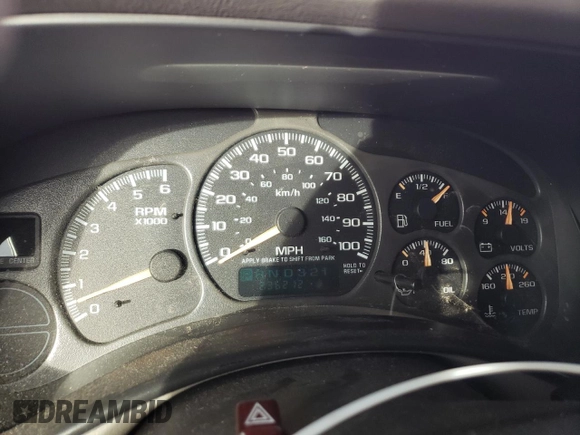2001 GMC Yukon SLT with VIN 1GKEK13T91J268864, listed as a Copart auction lot 84973914 with 236,212 mi miles and Salvage Title. Bid and sale history available at carsss.com. Image 9.
