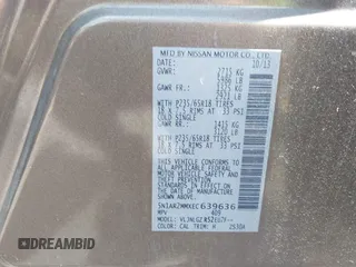 2014 Nissan Pathfinder SV z VIN 5N1AR2MMXEC639636, wystawiony jako IAAI lot #42475668 z przebiegiem 184 578 mil mil oraz . Historia ofert i sprzedaży dostępna na DreamBid. Obrazek 9.
