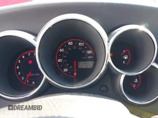 2005 Toyota Matrix STD with VIN 2T1KR32E65C550826, listed as a IAAI auction lot 42043050 with 164,291 mi miles and . Bid and sale history available at DreamBid. Image 7.
