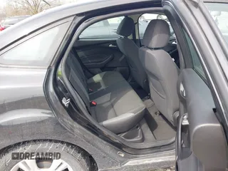 2013 Ford Focus SE with VIN 1FADP3F25DL211678, listed as a IAAI auction lot 42160699 with 193,272 mi miles. Bid and sale history available at carsss.com. Image 8.
