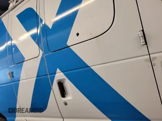 2013 Ford Econoline Cargo Commercial with VIN 1FTNE2EL1DDB26372, listed as a IAAI auction lot 42787142 with 117,378 mi miles and . Bid and sale history available at DreamBid. Image 35.