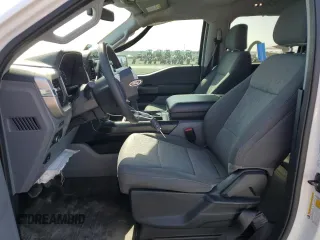 2021 Ford F-150 XL with VIN 1FTFW1CD3MFA73346, listed as a Copart auction lot 53357055 with 46,000 mi miles and Salvage title. Bid and sale history available at DreamBid. Image 7.