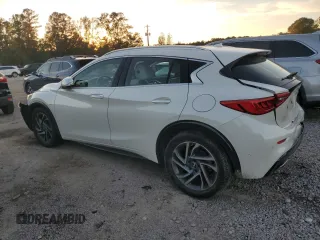 2018 Infiniti QX30 Premium with VIN SJKCH5CP1JA045047, listed as a Copart auction lot 80106464 with 78,982 mi miles and Salvage title. Bid and sale history available at DreamBid. Image 2.