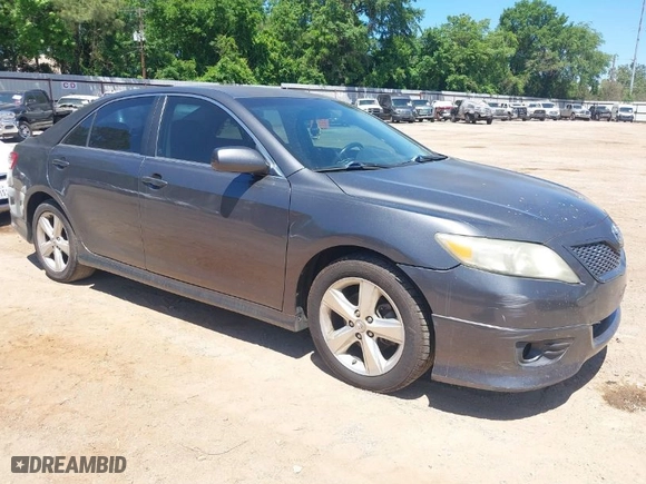 2011 Toyota Camry LE with VIN 4T1BF3EK3BU745271, listed as a IAAI auction lot 42095121 with 226,528 mi miles. Bid and sale history available at carsss.com. Image 1.