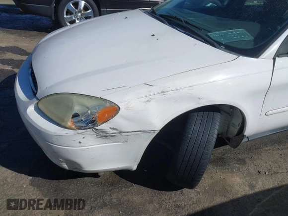 2003 Ford Taurus SE Standard with VIN 1FAFP53293G270314, listed as a IAAI auction lot 41840424 with 171,840 mi miles. Bid and sale history available at carsss.com. Image 16.