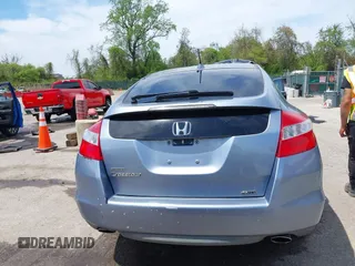 2010 Honda Accord Crosstour EX-L with VIN 5J6TF2H53AL002150, listed as a IAAI auction lot 42081371 with 217,457 mi miles. Bid and sale history available at carsss.com. Image 17.