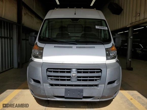 2015 Ram ProMaster Cargo Van with VIN 3C6TRVDD6FE505934, listed as a Copart auction lot 71939464 with 277,566 mi miles and Clean Title. Bid and sale history available at carsss.com. Image 5.