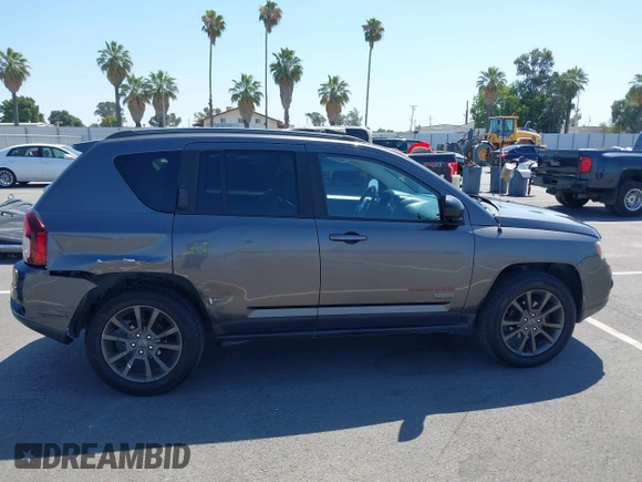 2016 Jeep Compass Sport SE z VIN 1C4NJDBBXGD729747, wystawiony jako IAAI lot #42642509 z przebiegiem 157 774 mil mil oraz . Historia ofert i sprzedaży dostępna na DreamBid. Obrazek 13.