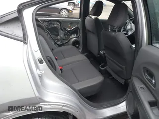 2022 Honda HR-V Sport with VIN 3CZRU6H18NM774913, listed as a IAAI auction lot 40843376 with 14,351 mi miles. Bid and sale history available at carsss.com. Image 8.