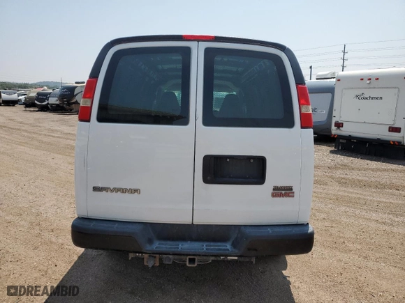 2008 GMC Savana Cargo Van with VIN 1GTGG25C881138951, listed as a Copart auction lot 64157054 with 92,218 mi miles and Salvage Title. Bid and sale history available at carsss.com. Image 6.